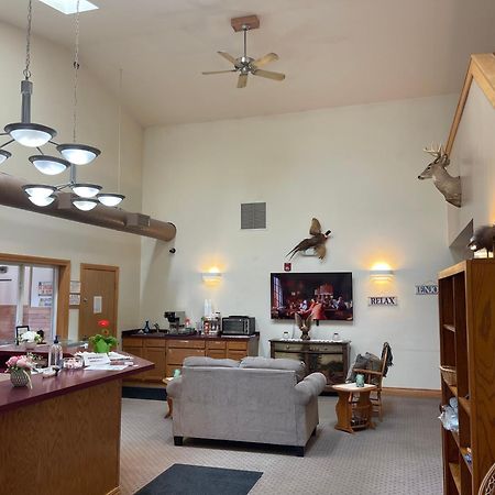 Ausable Valley Inn Mio Εξωτερικό φωτογραφία