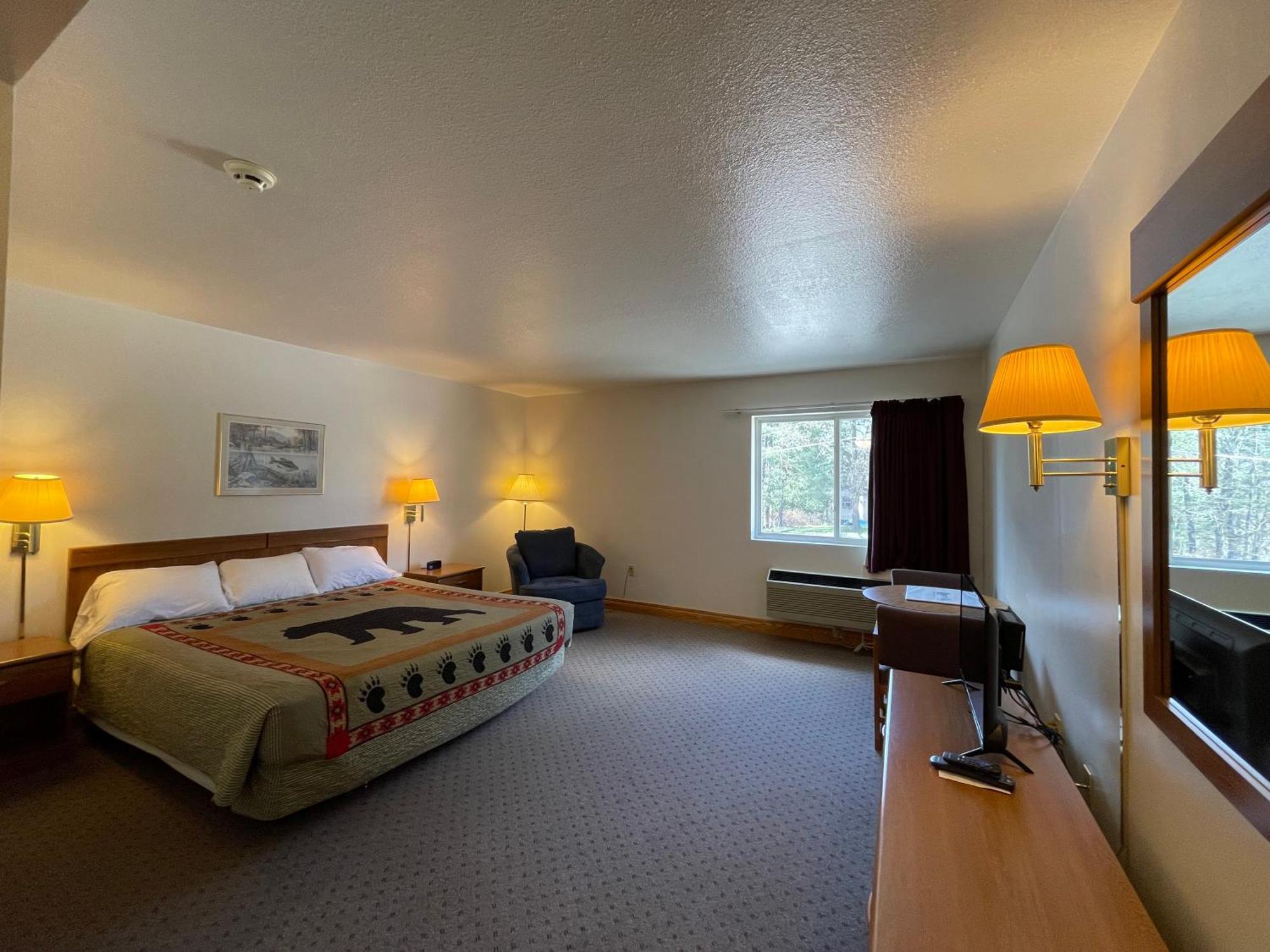 Ausable Valley Inn Mio Εξωτερικό φωτογραφία